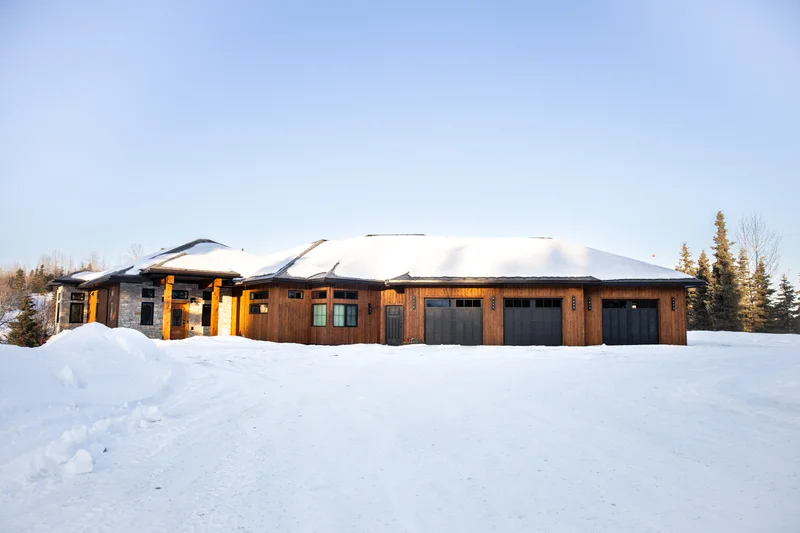 Kenai River Timber Estate — Sub-Zero Engineered Roofline & Ice-Shield Eaves